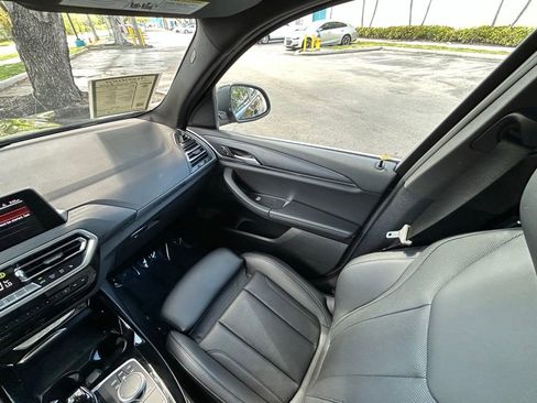 Used 2024 BMW X3 xDrive30i AWD/4WD image 11