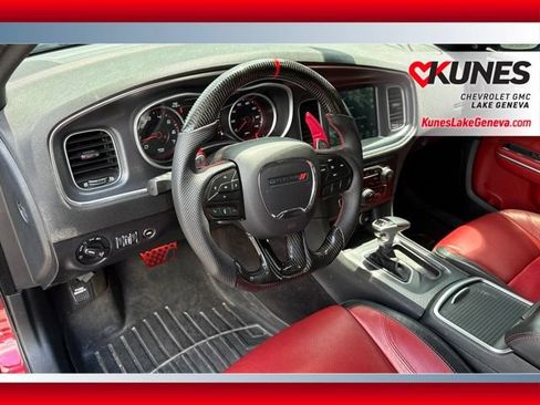 Used 2017 Dodge Charger SXT w/ AWD Plus Group image 15