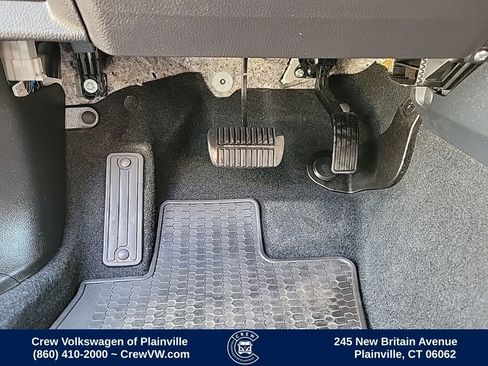 Used 2018 Subaru Forester 2.5i Touring AWD/4WD image 40