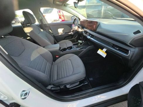 Certified 2025 Kia K4 EX FWD image 14