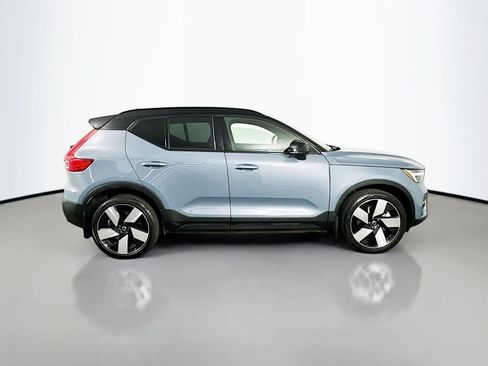 Used 2023 Volvo XC40 Recharge Ultimate w/ Protection Package Premier AWD/4WD image 8