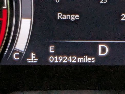 Used 2023 Acura RDX AWD w/ Advance Package image 6