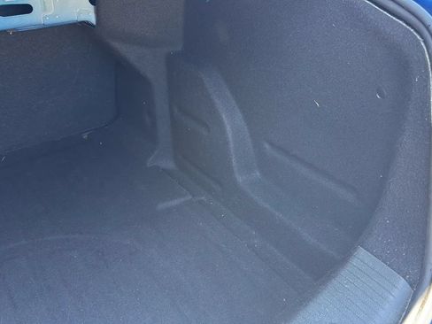 Used 2018 Chevrolet Cruze LT FWD image 17