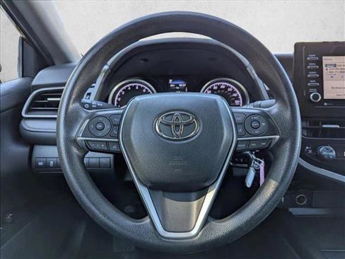 Used 2022 Toyota Camry LE image 15