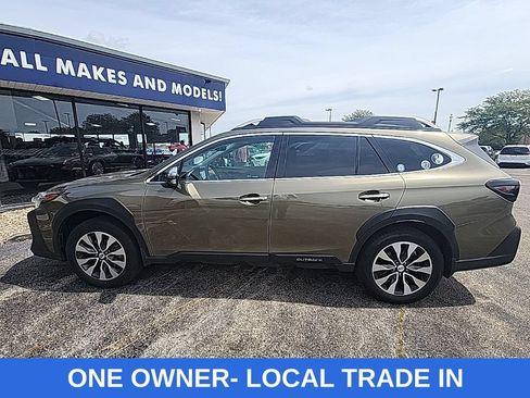 Used 2023 Subaru Outback Touring XT AWD/4WD image 2