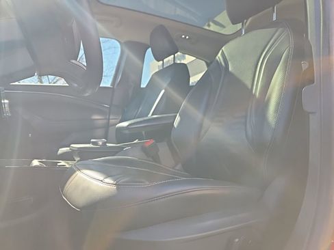 Used 2021 Ford Mustang Mach-E Premium image 9