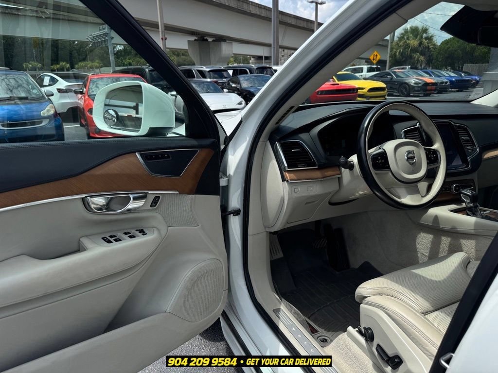 Used 2016 Volvo XC90 T6 Inscription w/ Vision Package AWD/4WD image 22