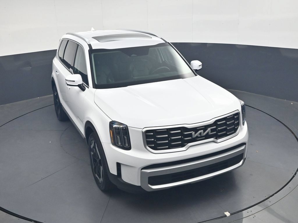 Used 2025 Kia Telluride S AWD/4WD image 27