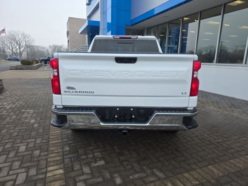Used 2023 Chevrolet Silverado 1500 LT w/ Leather Package image 4