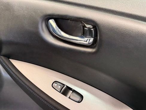 Used 2018 Nissan Leaf S w/ S Charge Package image 21