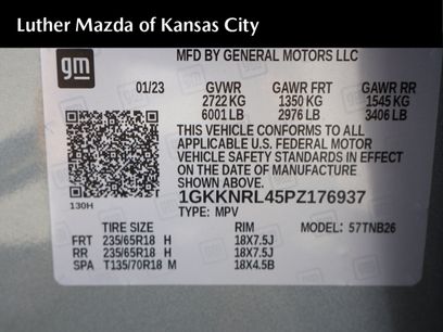 Used 2023 GMC Acadia SLE w/ Driver Convenience Package