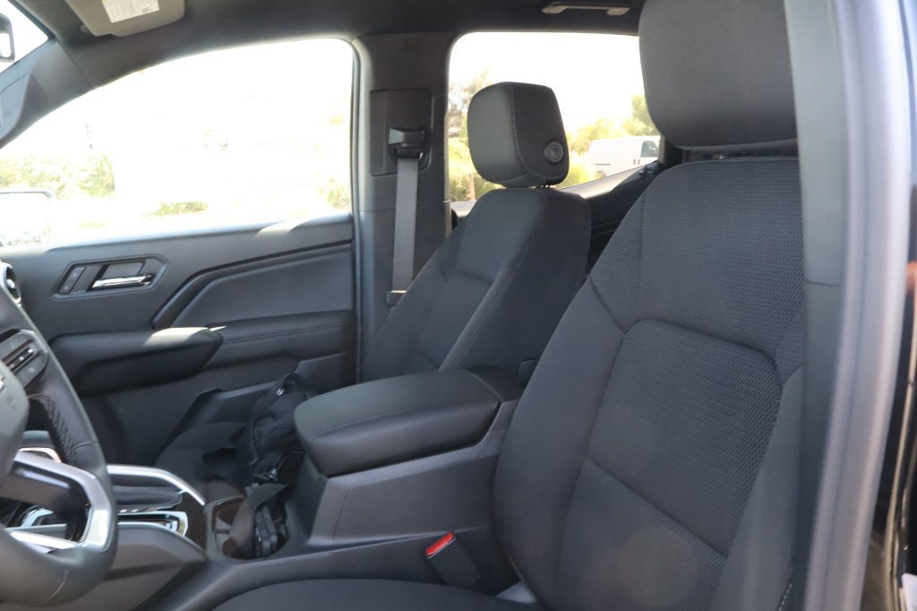 New 2026 Chevrolet Colorado LT RWD image 18