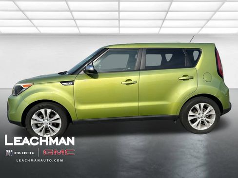 Used 2014 Kia Soul + image 7