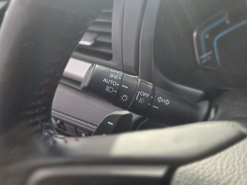 Used 2023 Honda Odyssey Sport image 33