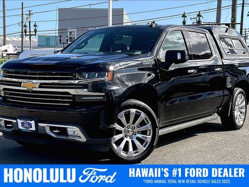 Used 2020 Chevrolet Silverado 1500 High Country w/ Technology Package AWD/4WD image 1