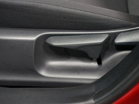 Certified 2024 Toyota Corolla LE image 31