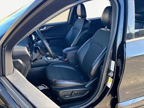 Used 2023 Ford Escape ST-Line w/ Tech Pack #1 image 25