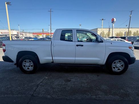 Used 2017 Toyota Tundra SR w/ Preferred Accessory Package image 5