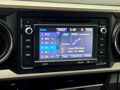 Used 2016 Toyota Tacoma SR5 image 18