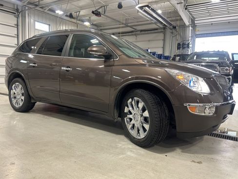 Used 2012 Buick Enclave Premium w/ Trailering Provision Package image 12