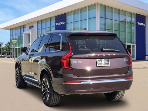 New 2026 Volvo XC90 B6 Plus image 4