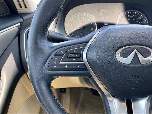 Used 2019 INFINITI Q50 Luxe w/ Essential Package (3.0T Luxe) RWD image 10