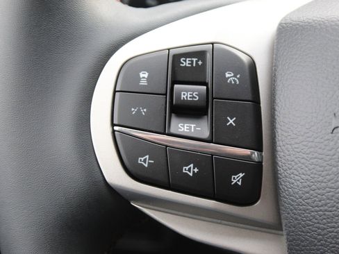 New 2026 Ford Explorer Active AWD/4WD image 24