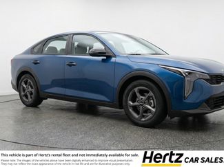 Used 2025 Kia K4 LXS video 1