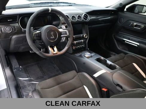 Used 2020 Ford Mustang Shelby GT500 w/ Carbon Fiber Track Pack RWD image 14