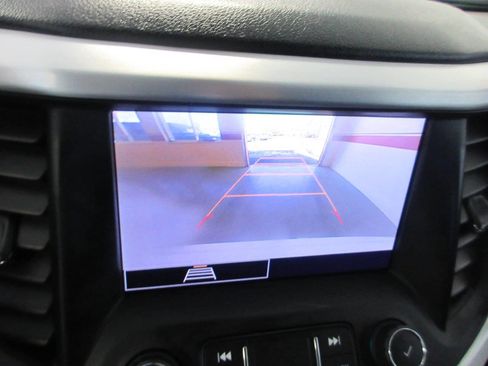 Used 2020 GMC Acadia SLT image 25