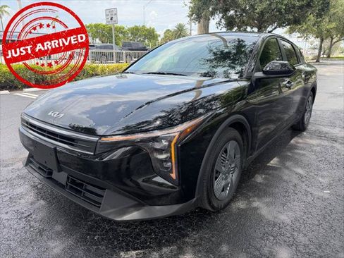 Used 2026 Kia K4 FWD image 1
