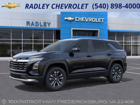 New 2026 Chevrolet Equinox LT image 2