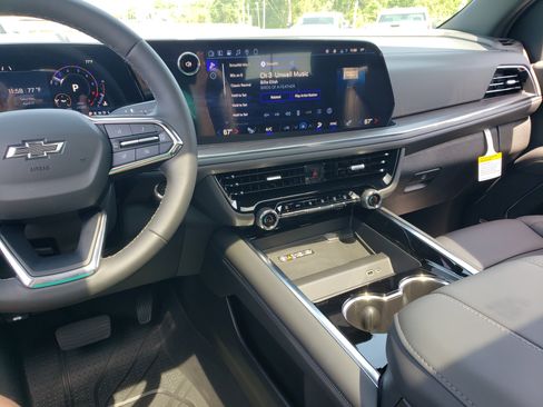 New 2026 Chevrolet Tahoe Z71 w/ Comfort Package image 23