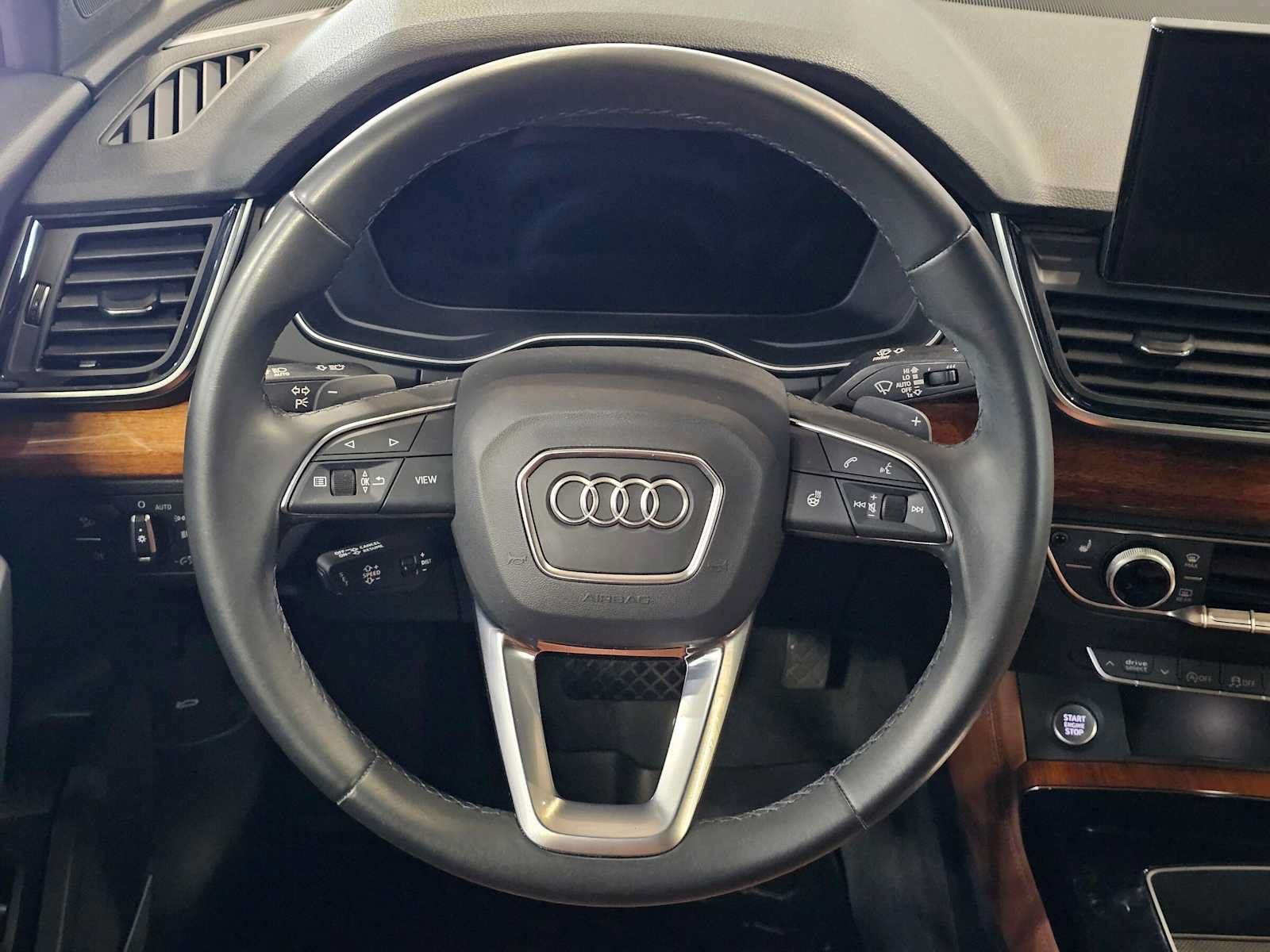 Used 2023 Audi Q5 2.0T Premium Plus w/ Premium Plus Package AWD/4WD image 21