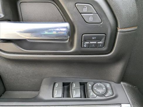 Used 2021 GMC Sierra 1500 AT4 w/ Driver Alert Package I image 10