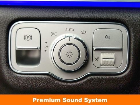 Used 2020 Mercedes-Benz GLS 450 4MATIC image 23