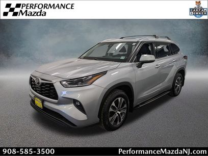 Used 2021 Toyota Highlander XLE