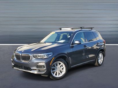 Used 2021 BMW X5 xDrive40i w/ Premium Package 2