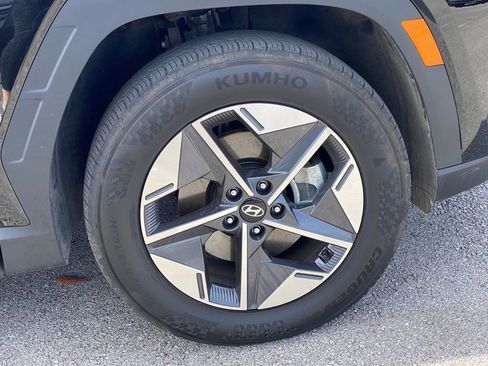Certified 2025 Hyundai Tucson SEL AWD/4WD image 36