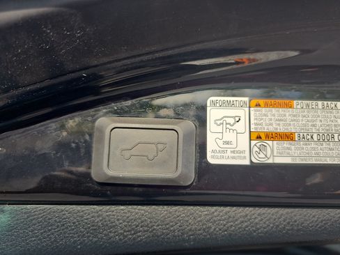 Used 2017 Toyota RAV4 Limited w/ All Weather Liner Package AWD/4WD image 13