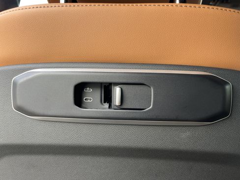 Used 2026 BMW X6 xDrive40i image 26