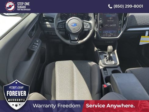 Used 2025 Subaru Forester Premium AWD/4WD image 14