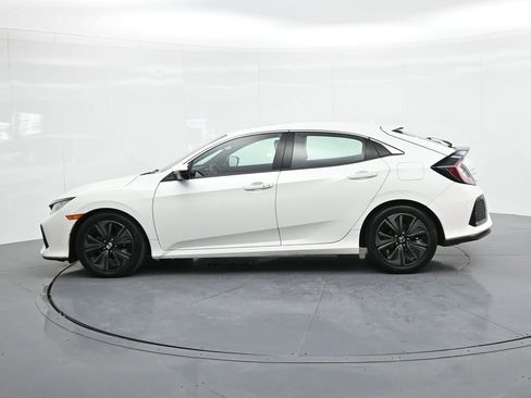 Used 2019 Honda Civic EX image 9