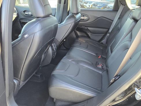 Used 2023 Jeep Cherokee Altitude Lux w/ Lux Elite Package image 10