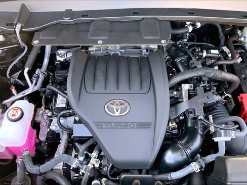 Used 2024 Toyota Grand Highlander FWD image 31