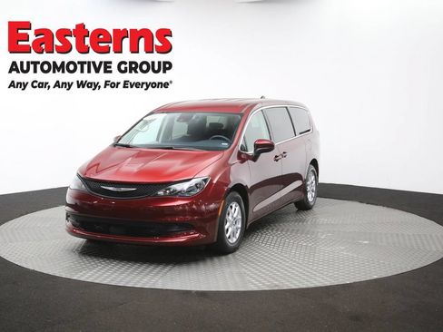 Used 2023 Chrysler Voyager LX FWD image 54