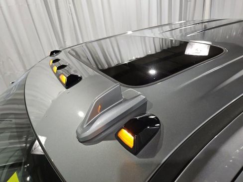 Certified 2024 Chevrolet Silverado 3500 High Country w/ High Country Premium Package image 8