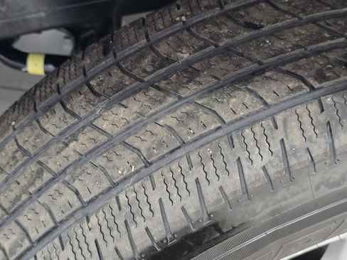 Certified 2024 Toyota Tacoma SR AWD/4WD image 7