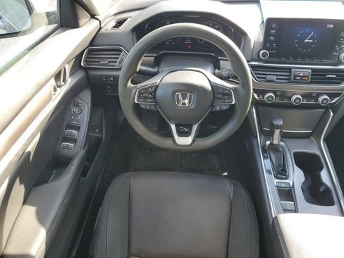 Used 2020 Honda Accord LX image 7