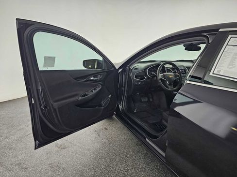 Used 2023 Chevrolet Malibu LT image 19